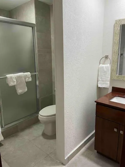 Apartment 1 Bedroom Apt With Pool In Simpson Bay Koolbaai